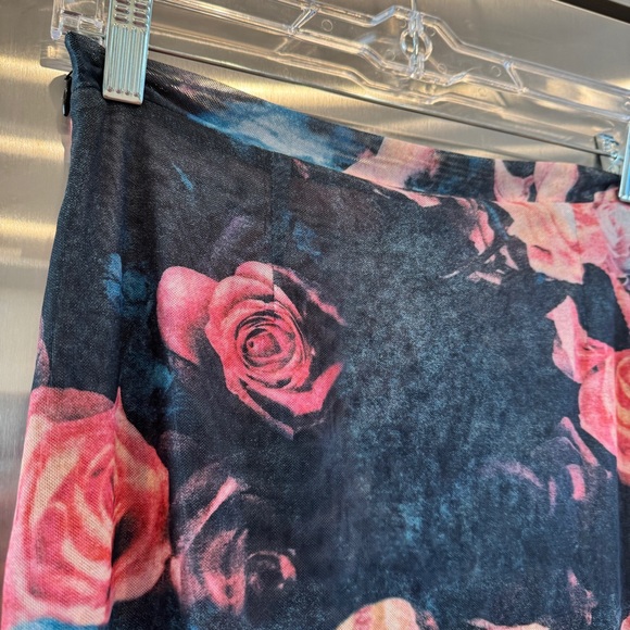 NWT Miaou Preston Skirt in Decades Rose Midi with Slit Floral - Picture 10 of 12